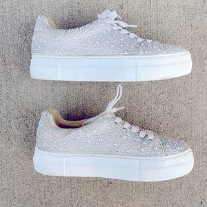 Betsey Johnson Sidney Pearl Sneakers Size 7. Worn once for wedding